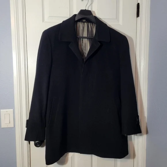 Men's Black Wool & Cashmere  Italian Overcoat 48R (XXL) - Picture 2 of 6